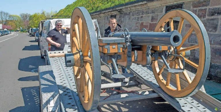 Kanone am deutschen Tor Saarlouis Schreinerei Peter